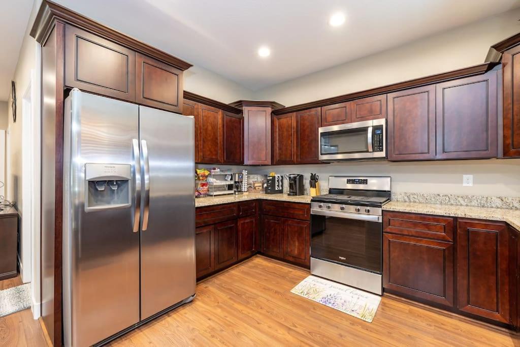 Luxury Home Downtown Nau Route 66 Snowbowl سارية العلم المظهر الخارجي الصورة