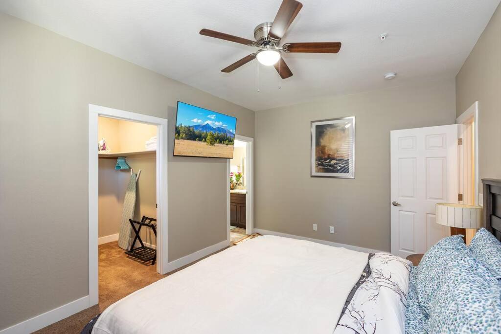 Luxury Home Downtown Nau Route 66 Snowbowl سارية العلم المظهر الخارجي الصورة