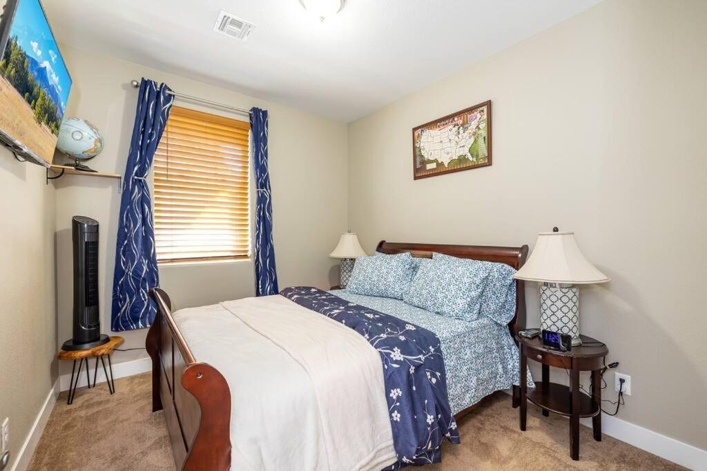 Luxury Home Downtown Nau Route 66 Snowbowl سارية العلم المظهر الخارجي الصورة