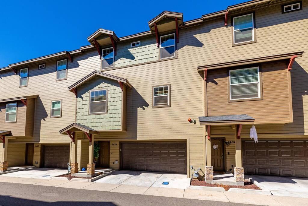 Luxury Home Downtown Nau Route 66 Snowbowl سارية العلم المظهر الخارجي الصورة