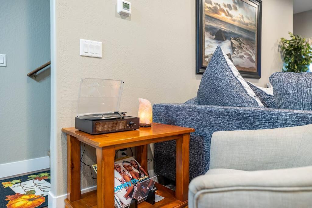 Luxury Home Downtown Nau Route 66 Snowbowl سارية العلم المظهر الخارجي الصورة
